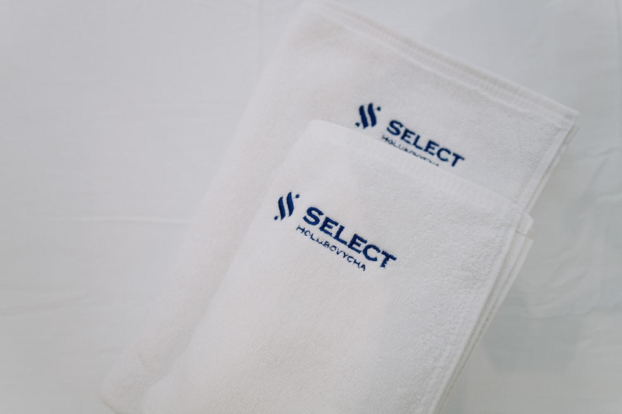 Select Hotel Lviv Exterior photo